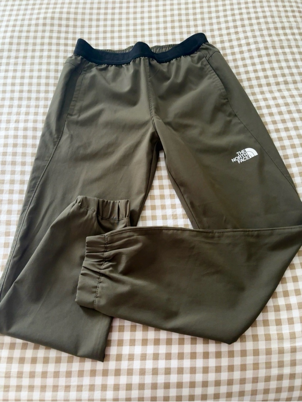 The North Face Boys Size 12 FlashDry Performance Jogger Hiking Pants Olive